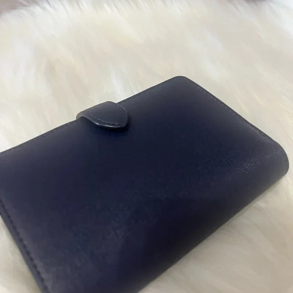 Kate Spade X Disney Lady and the Tramp medium Bifold Wallet Limited Edition NWT - Picture 6 of 8